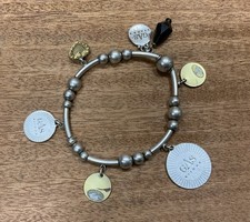 Très jolie bracelet gas - jolie,