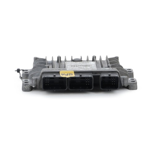 Calculateur moteur renault - calculateur,