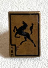 Médaille, broche, pucelle