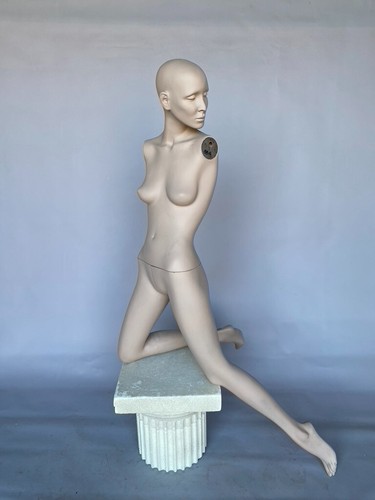 Mannequin female hindsgaul - female,