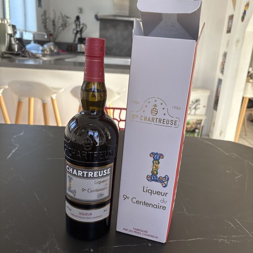 Chartreuse liqueur 9e - chartreuse,