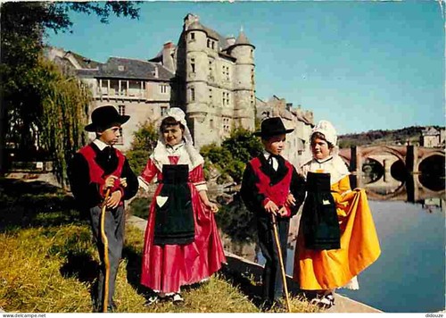 Carte postale folklore - -,