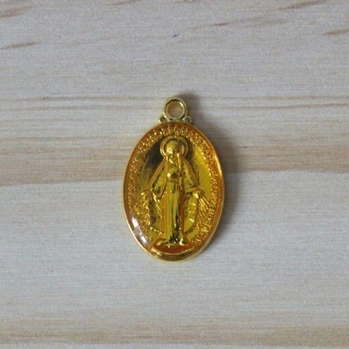 Médaille ovale vierge - médaille,