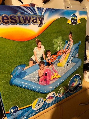 Piscine aire jeux neuve - aire,