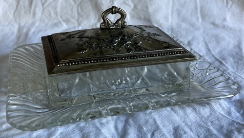 Boite sardines ancienne - boite, a