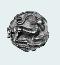 RARE POTIN TRICORNU à la