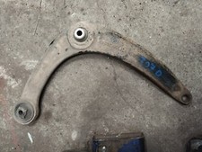 triangle de suspension avant droit Peugeot 307