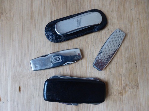 Lot couteaux poche - couteaux, canifs