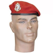 Béret  Amarante (rouge) +