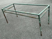 Pietement de Table design tubulaire  le corbusier ? Perriand ?