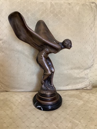 Statue spirit ecstasy - of,