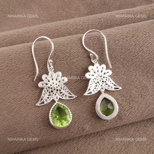 Boucles oreilles crochets - boucles, d'oreilles