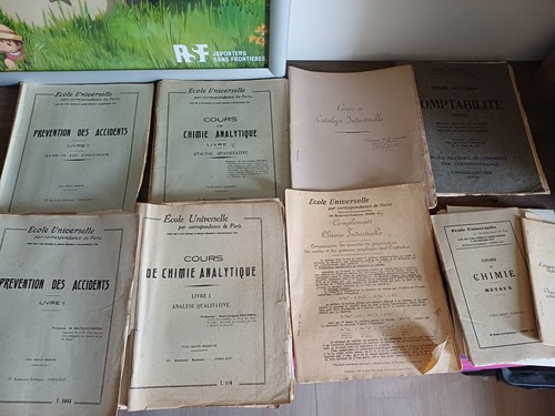 Lot cours ecole universelle
