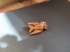 Broche vintage en bois