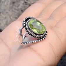 Bague pierre précieuse