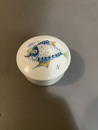 Petite boîte porcelaine