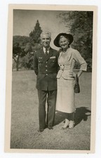 PHOTO, 1956 un militaire et sa