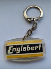 SUPERBE PORTE CLE---- PNEU