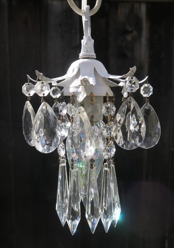 Shabby flower leaf hanging