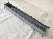 Mangeoire à poules, volailles etc en galva  48 cm de long