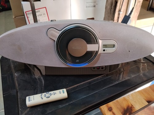 Sony d10 compact boombox - sony, zs-d10