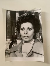 VERDICT - Sophia Loren Jean