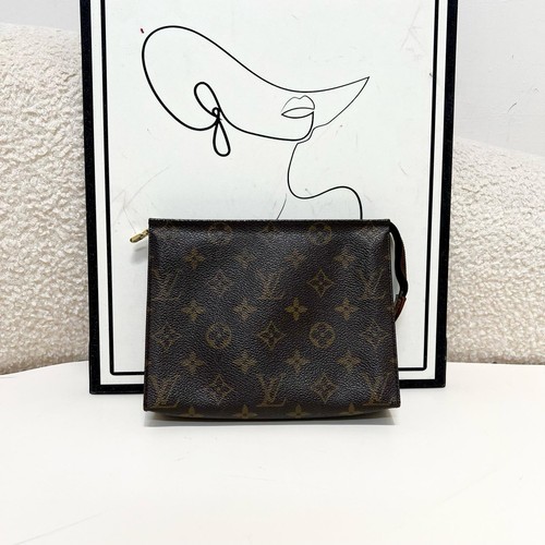Louis vuitton poche toilette - louis,