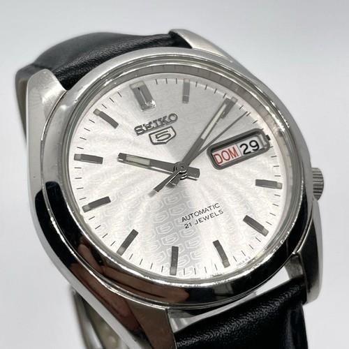 Seiko 7s26 01v0 automatic - seiko, 5