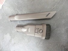 Accessoires pour aspirateur balai DYSON V6 (Occasion)