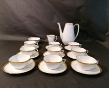 Service à thé/café en porcelaine de Limoges signé RAYNAUD - 12 pièces 