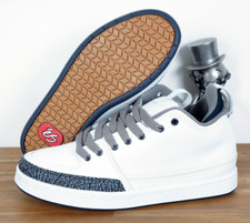 éS es Skateboard Footwear