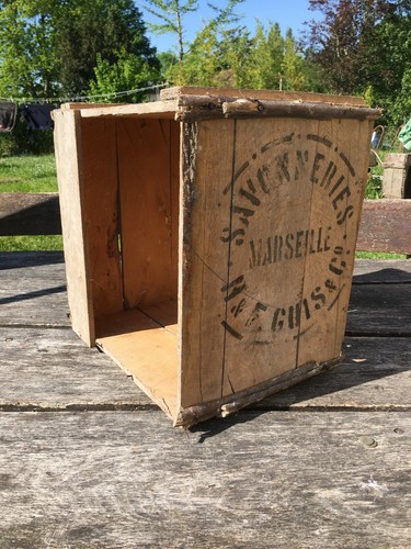Ancienne caisse bois