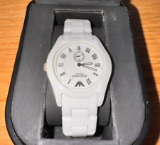 Montre blanche pour femme