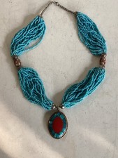 Bijoux Ethnique du Népal Collier Perles Turquoises,Pendentif Laiton/Cornaline. 