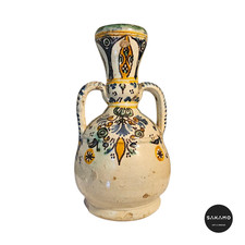 Ancienne cruche à deux anses