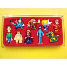 Monster hotel 1 2005 -  boite plastique vendu sans la série de kinder