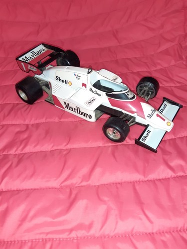 Modèle mclaren mp4 alain - mp4/2,