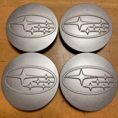 Couvercles moyeu subaru - couvercles,