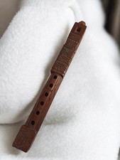 Flûte ancienne tribale en