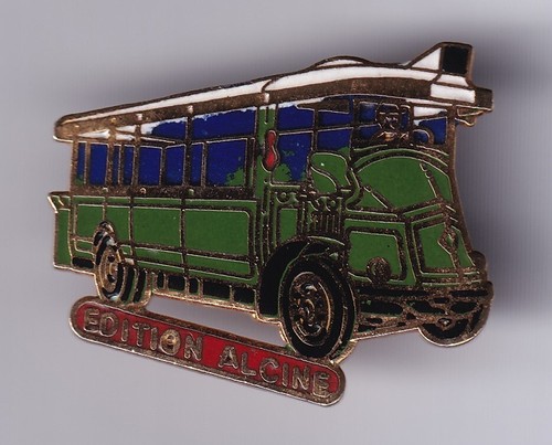 Rare pins pin - pins, train