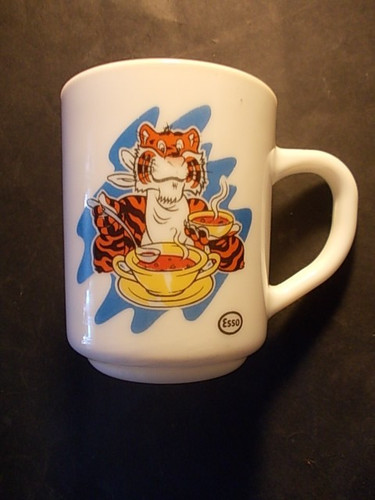 Esso mettez tigre - esso,