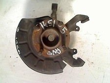 Pivot de moyeu avant droit