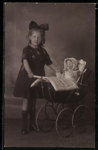 Carte postale photo - fille, avec