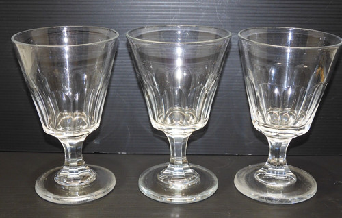 Grands verres pieds louis - grands,