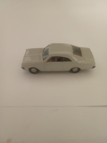 Modelisme opel commodore - opel, a