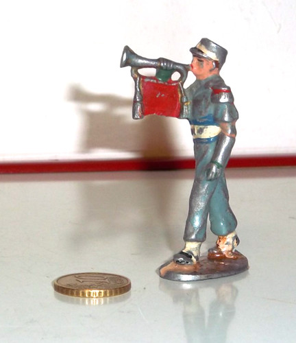 Figurine aluminium quiralu - ,