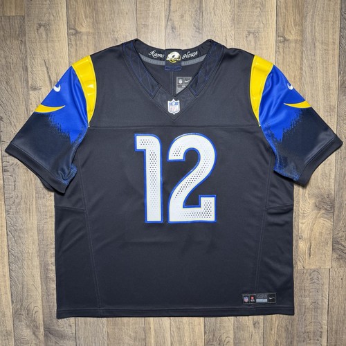Nwt los angeles rams puka - nwt,