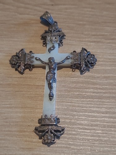 Ancien pendentif croix - croix, /