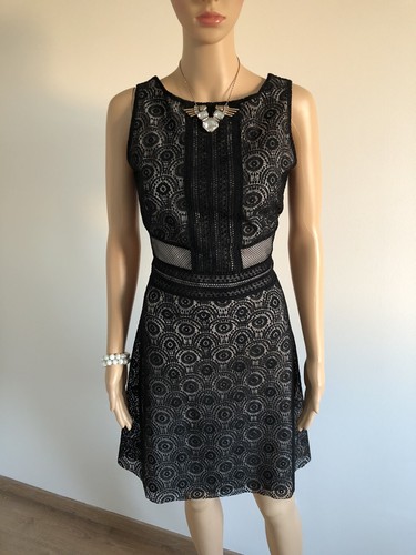 Robe noire nude dentelle - nude, en