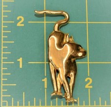 Broche En Forme De Chat En Or